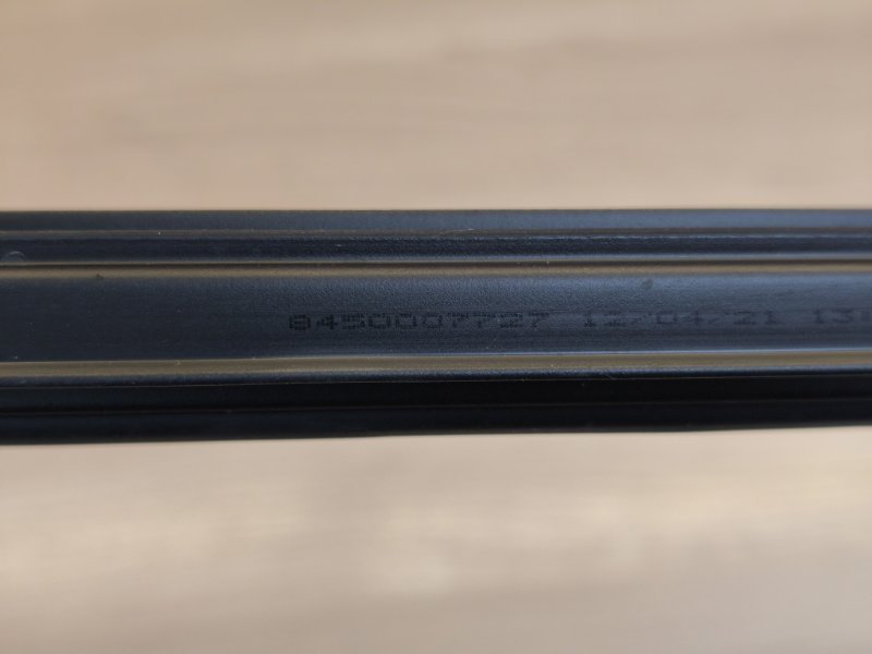 Уплотнитель стекла двери внутренний