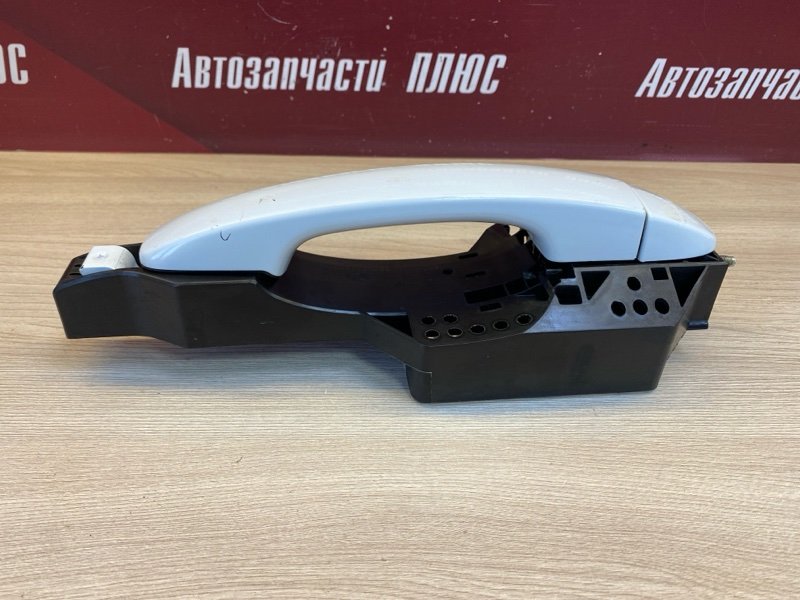 Ручка двери внешняя