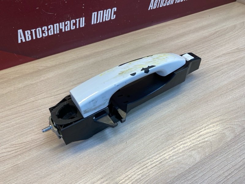 Ручка двери внешняя