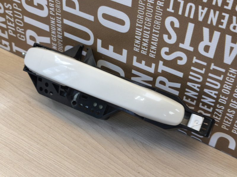 Ручка двери внешняя