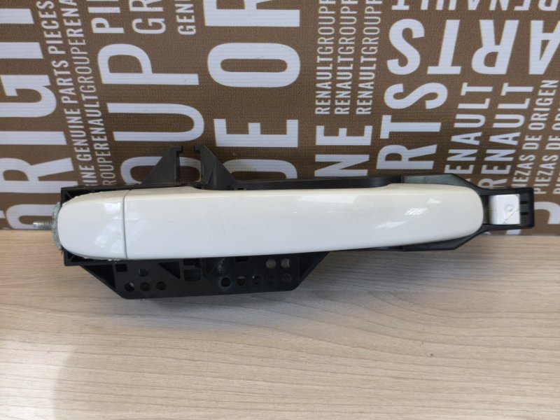 Ручка двери внешняя