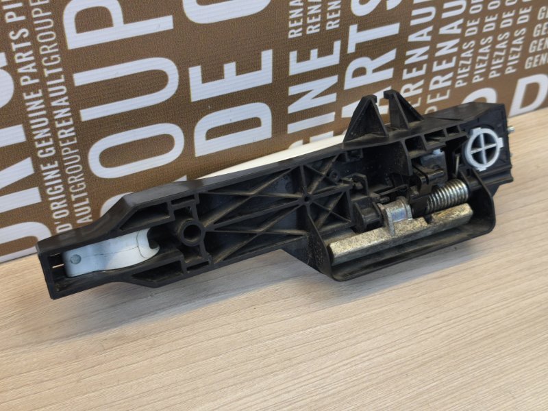 Ручка двери внешняя