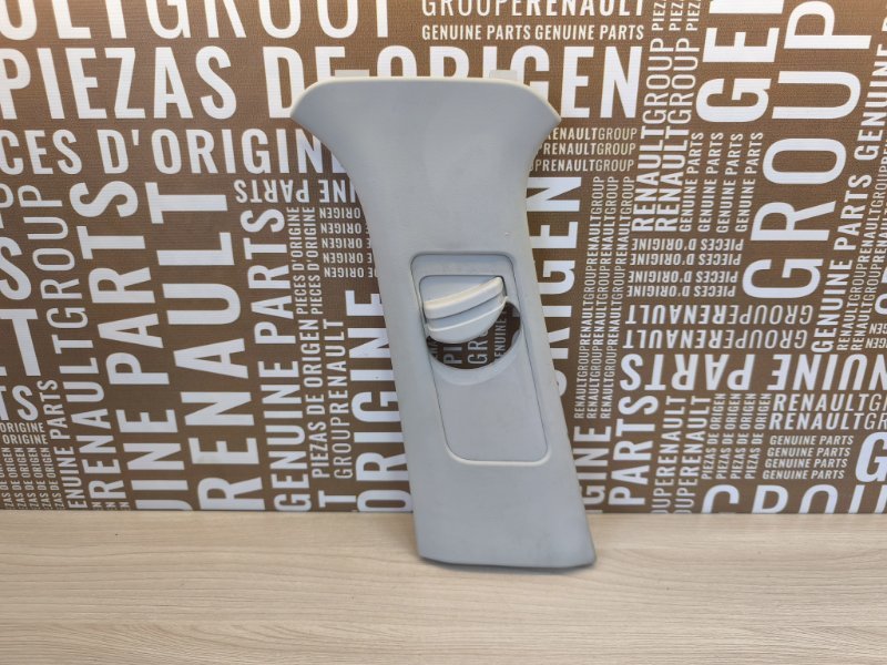 Обшивка средней стойки