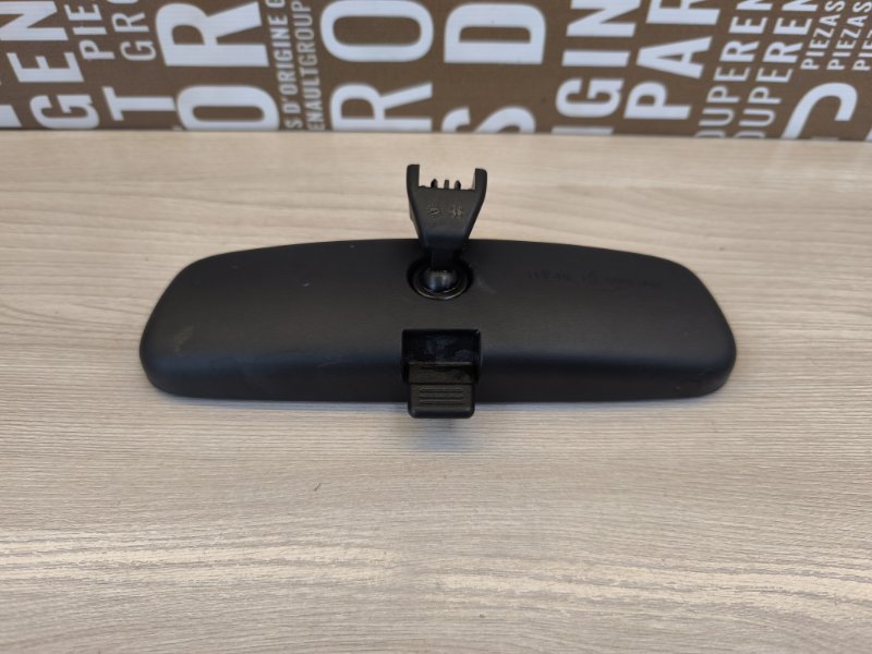 Зеркало салонное