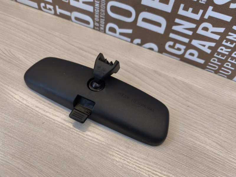 Зеркало салонное