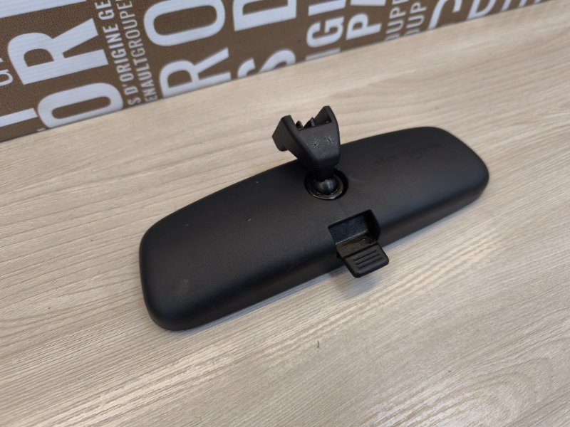 Зеркало салонное