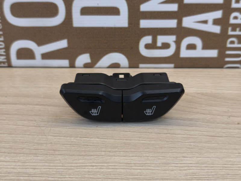 Блок управления подогревом сидений