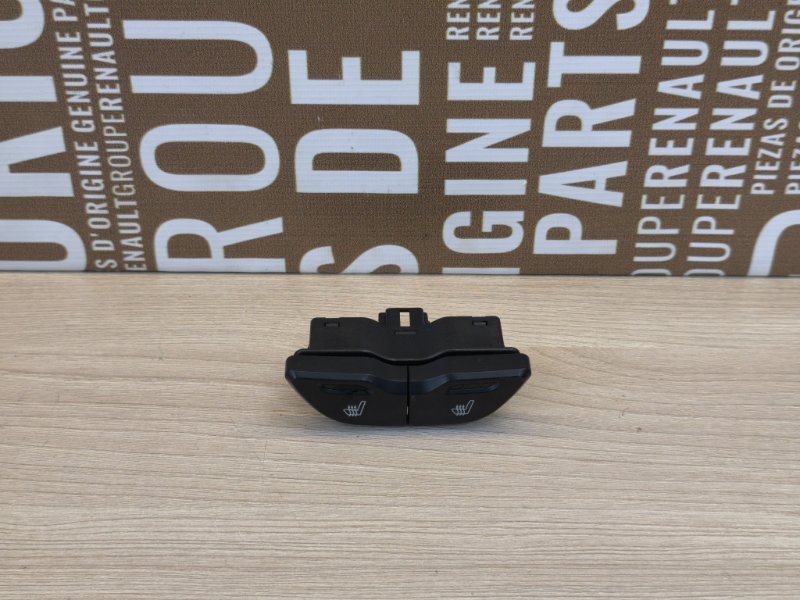 Блок управления подогревом сидений