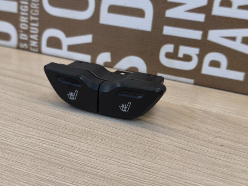 Блок управления подогревом сидений