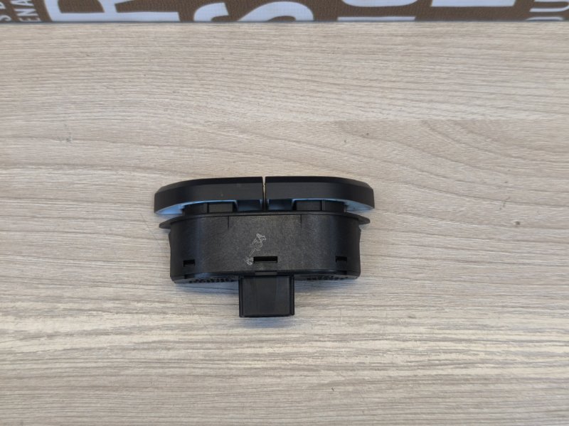 Блок управления подогревом сидений