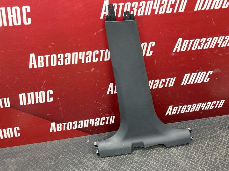 Обшивка средней стойки