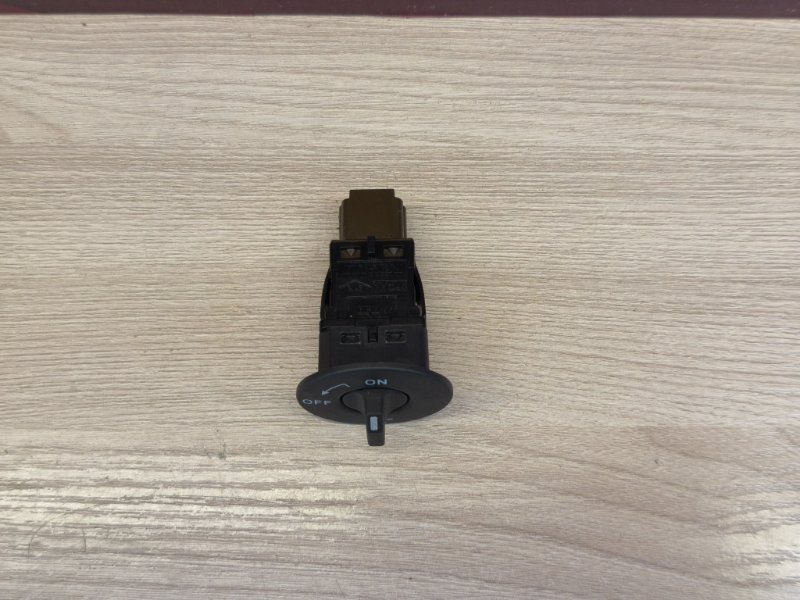 Выключатель подушки безопасности