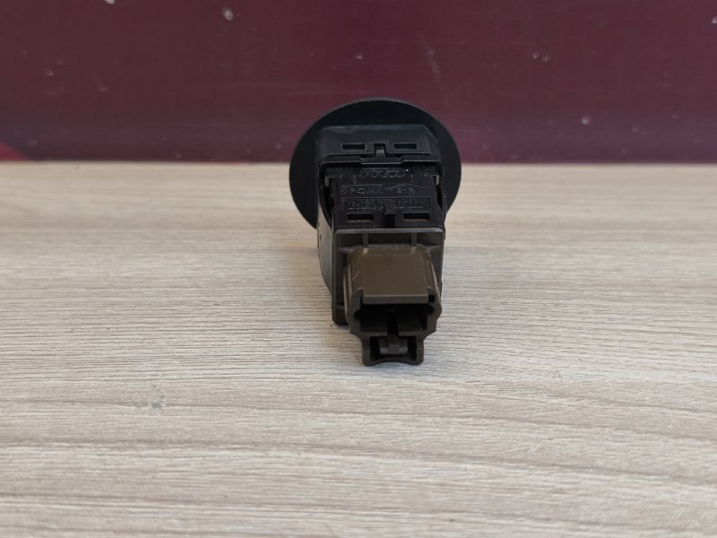 Выключатель подушки безопасности