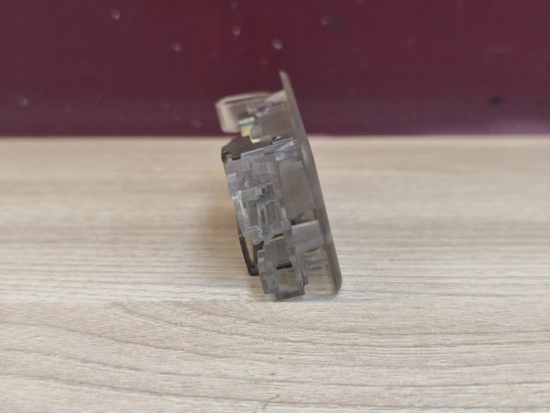 Плафон подсветки багажника