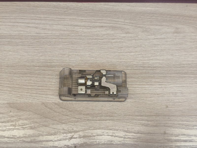 Плафон подсветки багажника