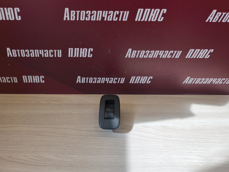 Кнопка стеклоподъемника