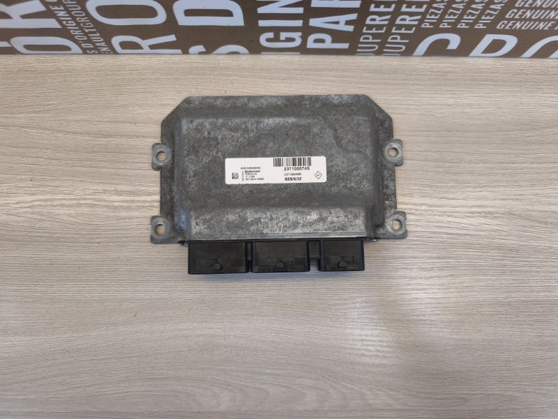 Блок управления двигателем