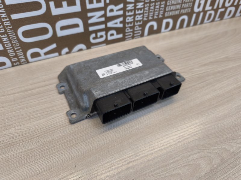 Блок управления двигателем