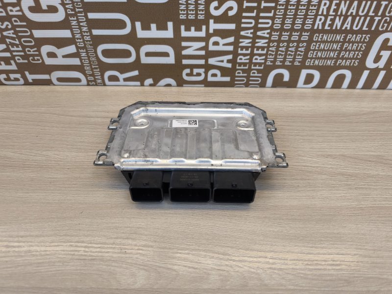 Блок управления двигателем