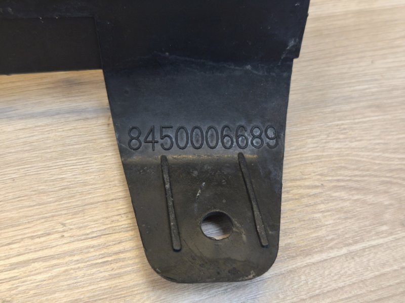 Усилитель бампера