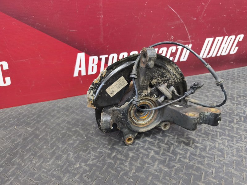 Кулак поворотный