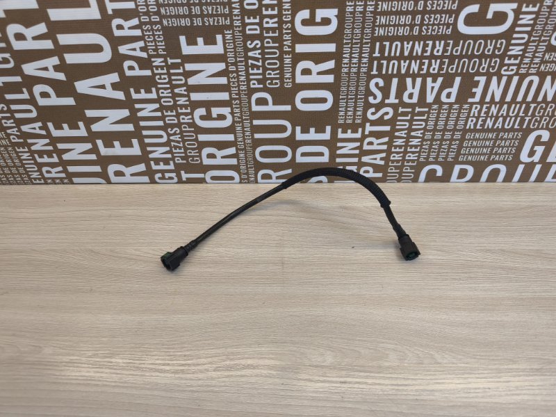 Трубка топливная