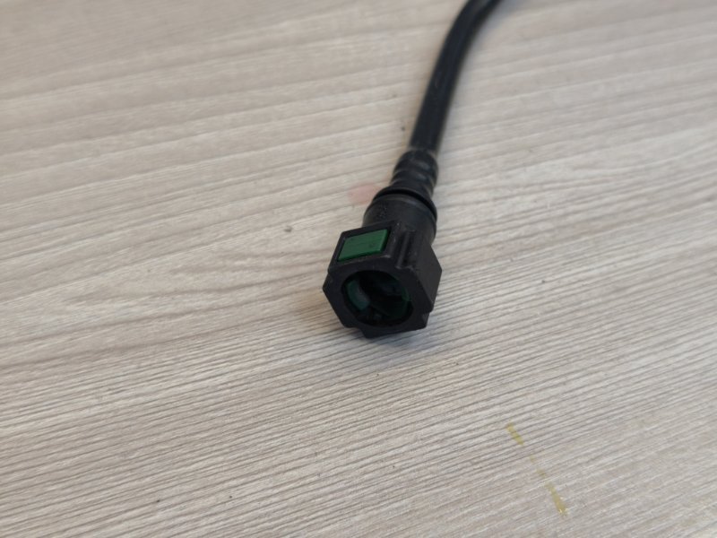 Трубка топливная