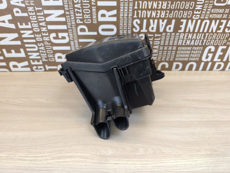 Корпус блока предохранителей