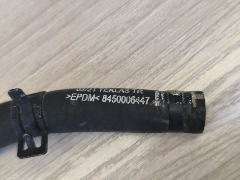 Шланг расширительного бачка