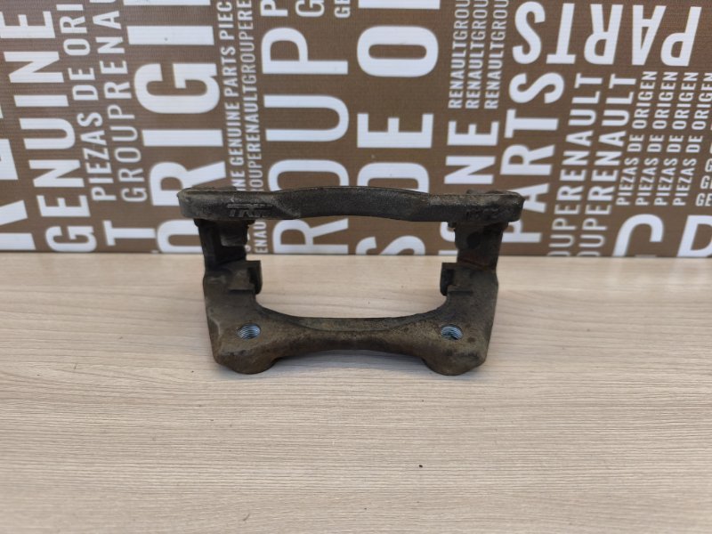 Скоба   суппорта