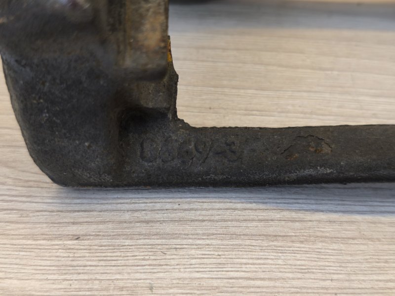 Скоба   суппорта