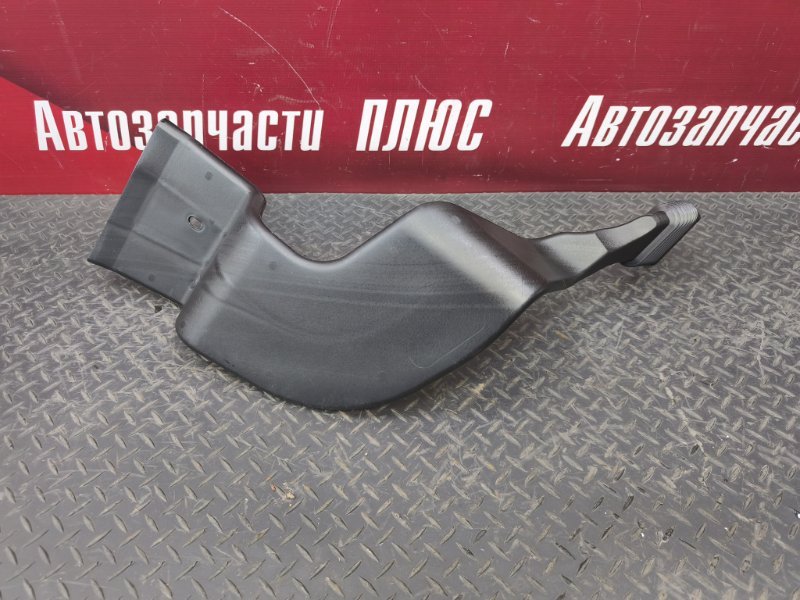 Воздуховод салона