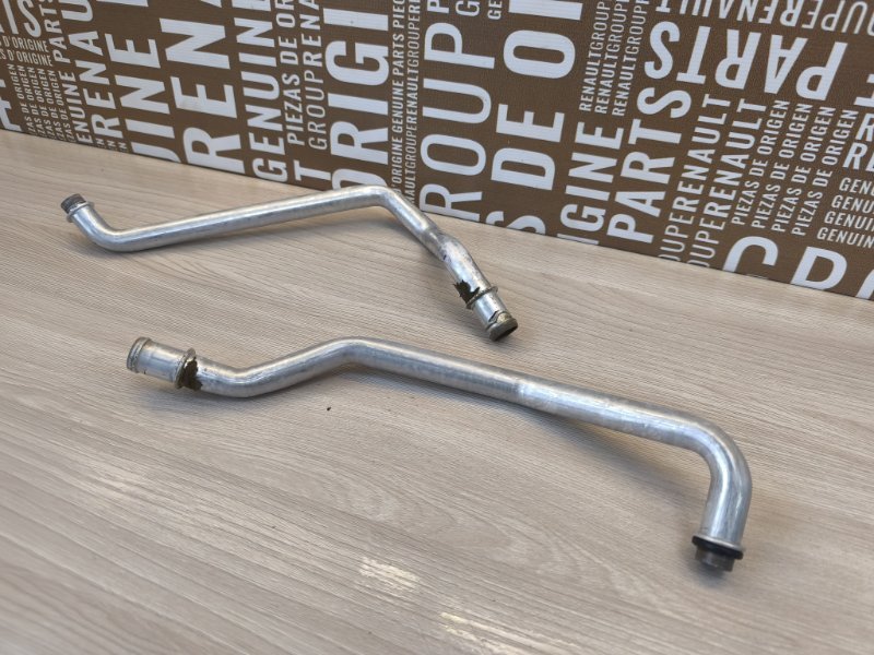 Патрубки отопителя