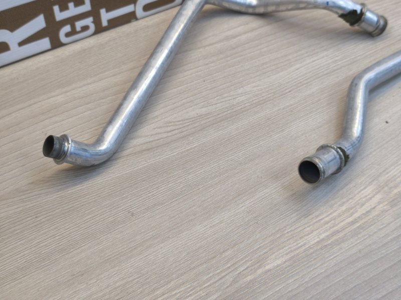 Патрубки отопителя