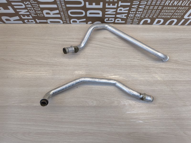 Патрубки отопителя