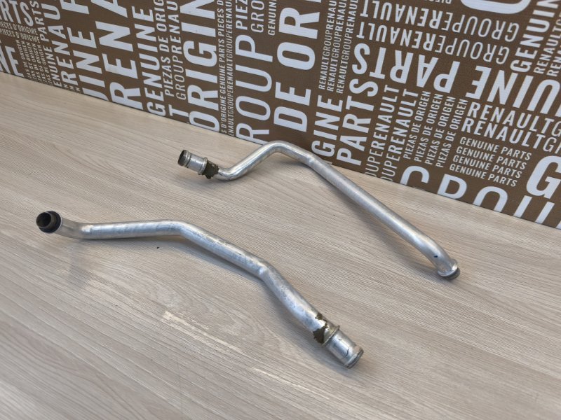 Патрубки отопителя