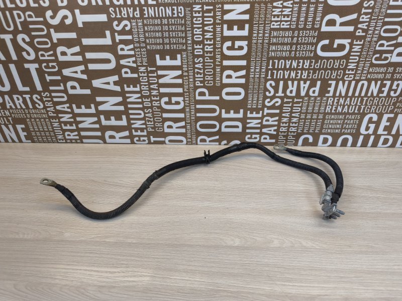 Клемма аккумулятора (минусовая)