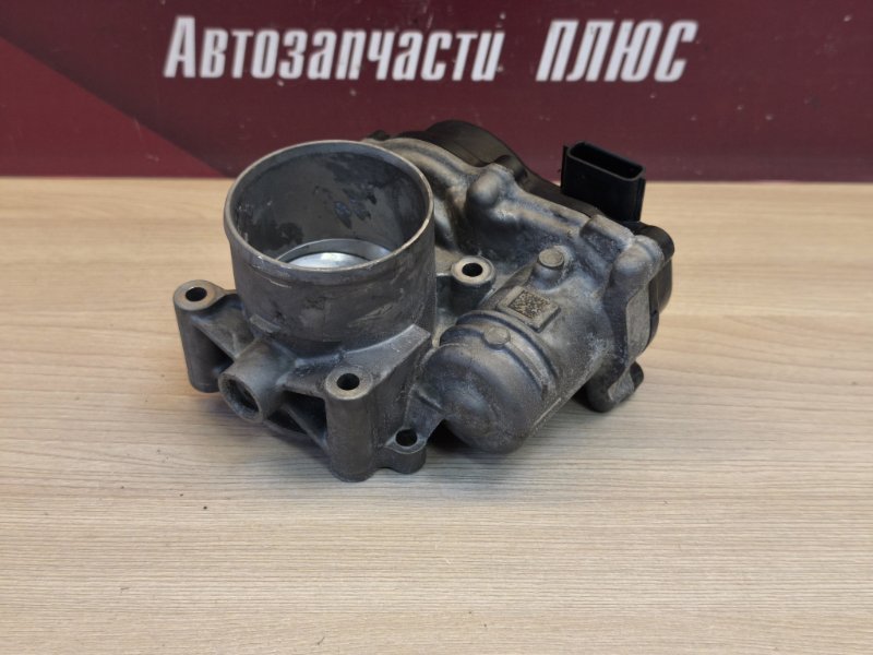 Дроссельная заслонка