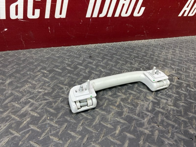 Ручка потолка