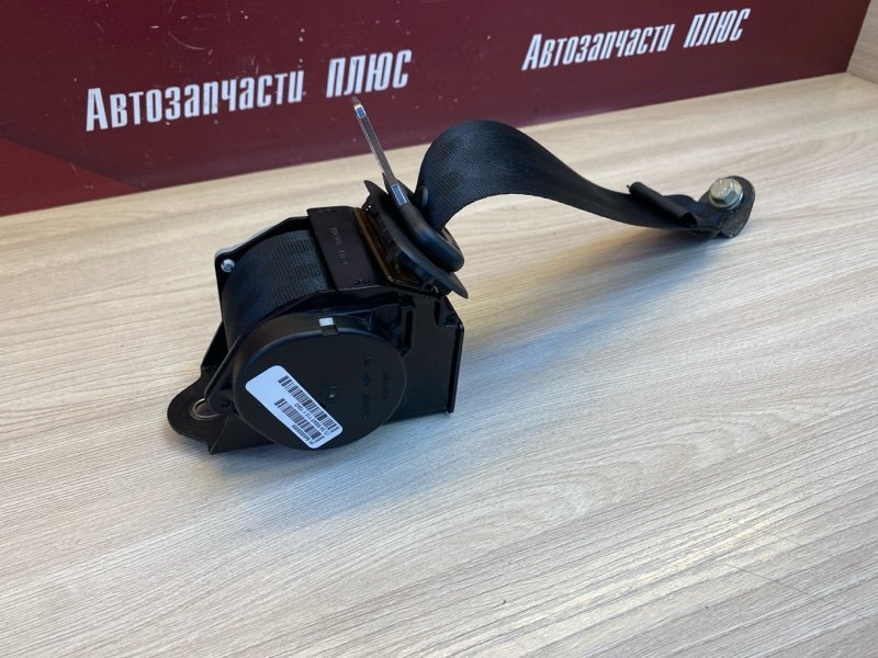 Ремень безопасности