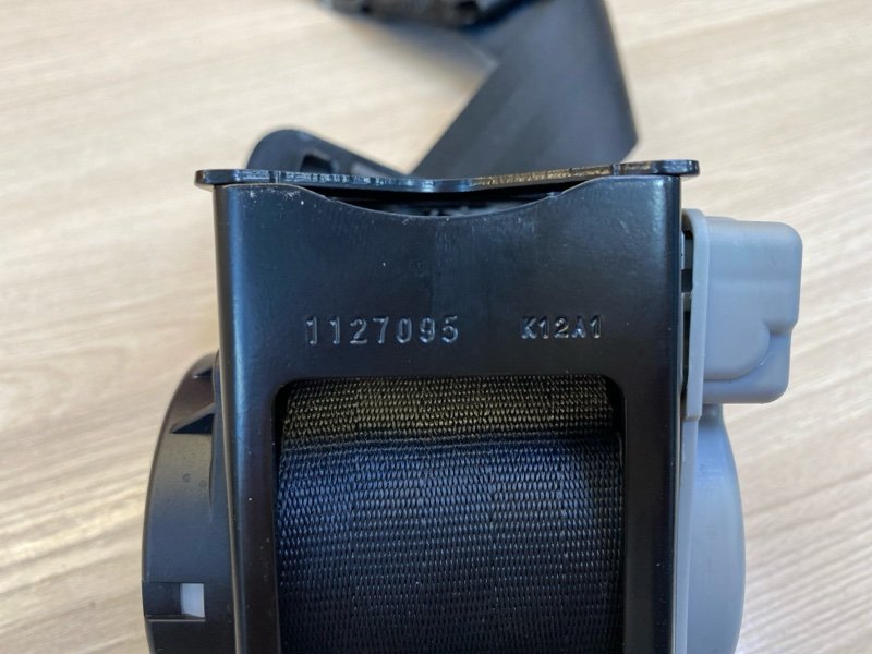 Ремень безопасности