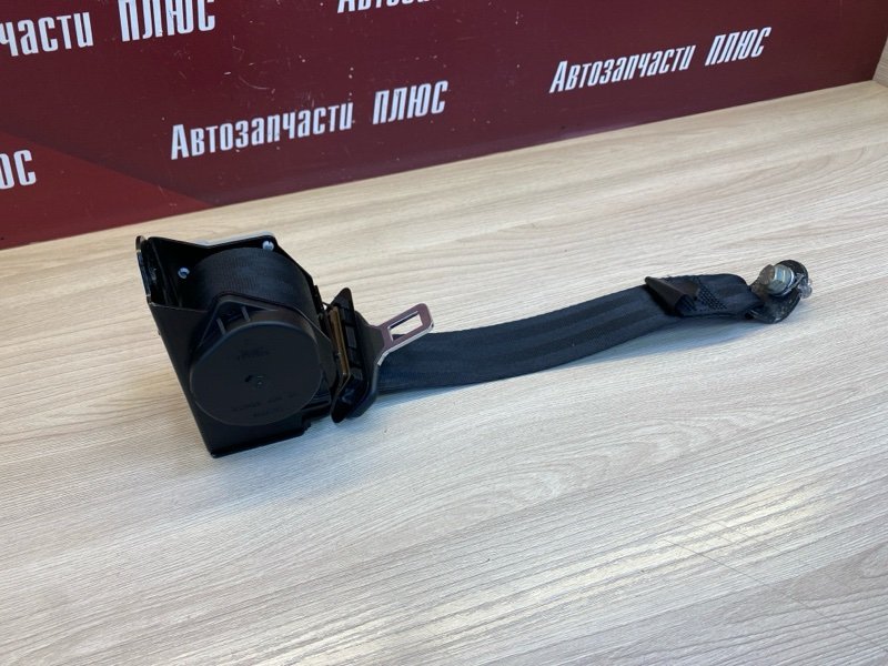 Ремень безопасности