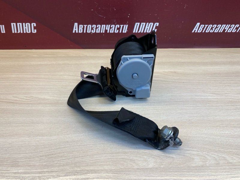 Ремень безопасности