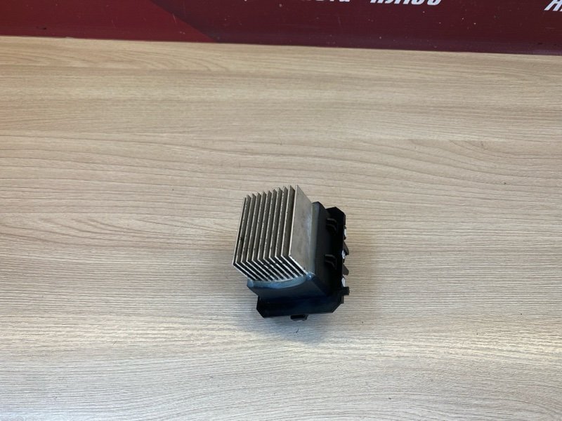 Резистор печки