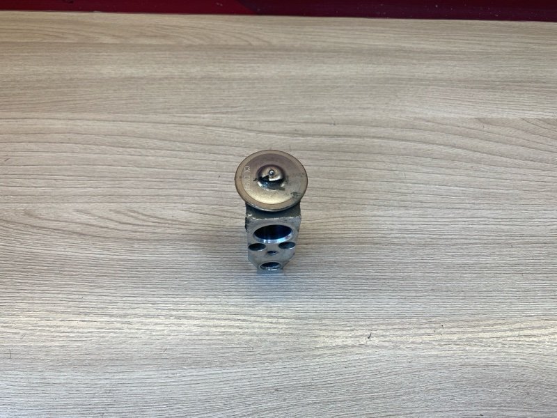 Клапан кондиционера