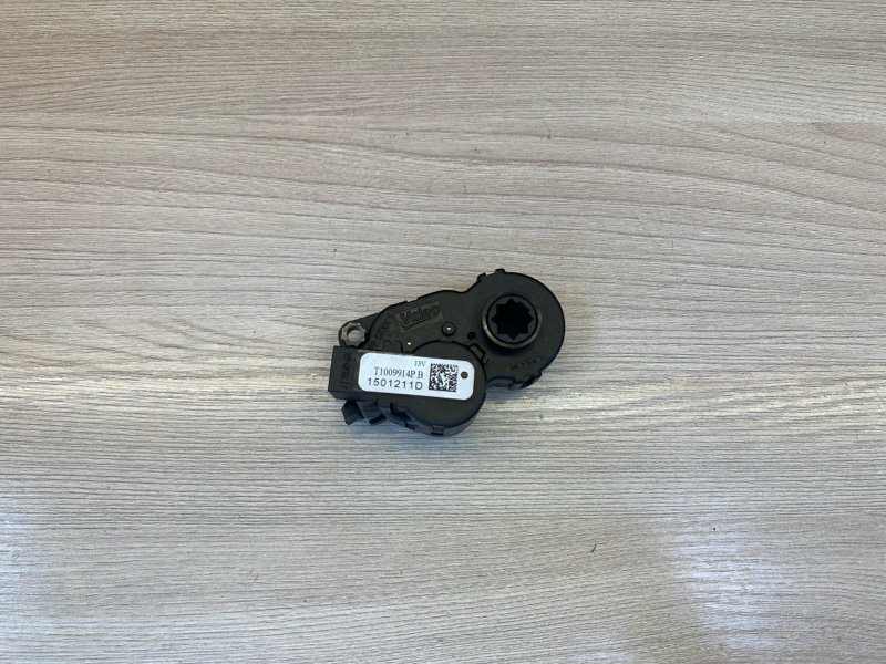 Сервопривод печки