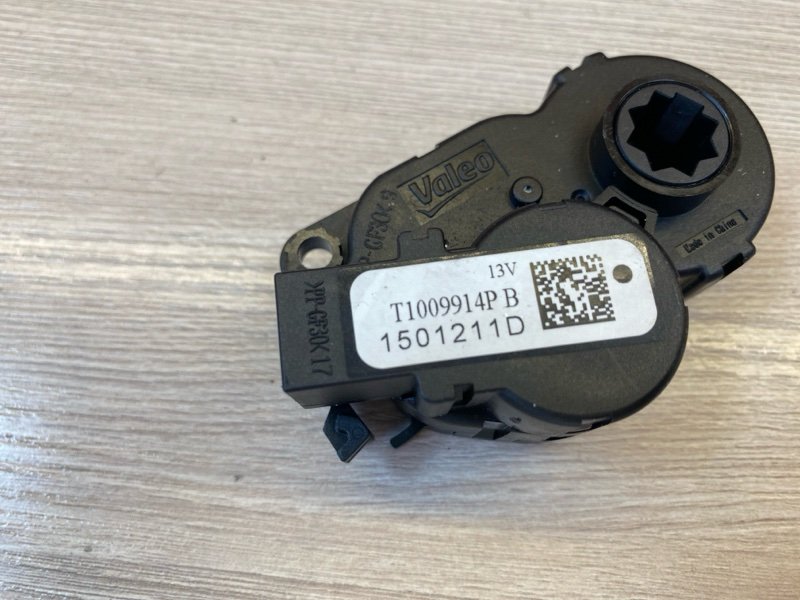 Сервопривод печки