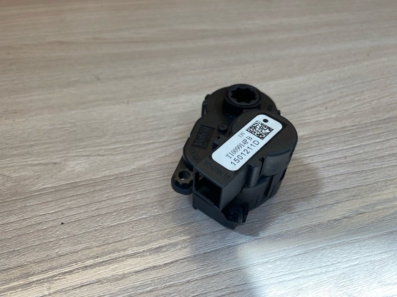 Сервопривод печки