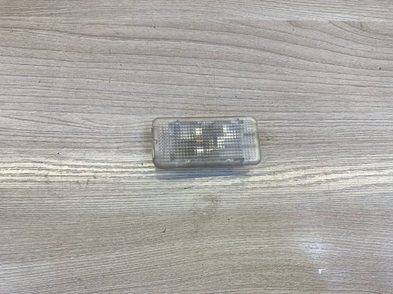 Плафон подсветки багажника