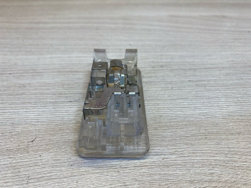 Плафон подсветки багажника